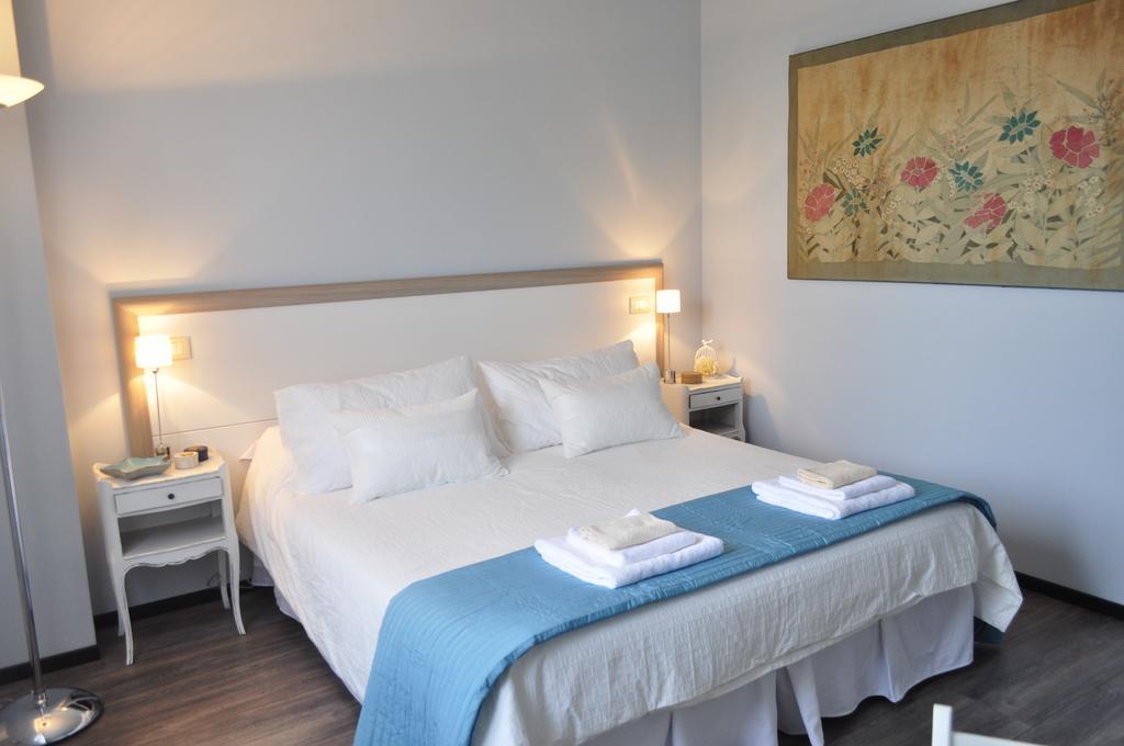 B&B Acquamarina มารีนา ดิ มาซซา ห้อง รูปภาพ